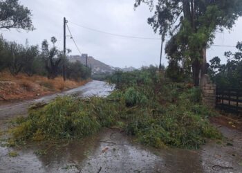 Ηράκλειο: Αλλαγή σκηνικού – Βροχές, χαλαζόπτωση και μικροπροβλήματα