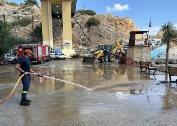 Μεν. Μποκέας για την πλημμύρα στο Παλαιόκαστρο: «Χρειαζόμαστε πραγματική βοήθεια και ενίσχυση από την Πολιτεία»