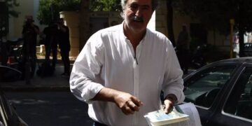 Εκλογή νέου αρχηγού στον ΣΥΡΙΖΑ ζήτησε ο Παύλος Πολάκης