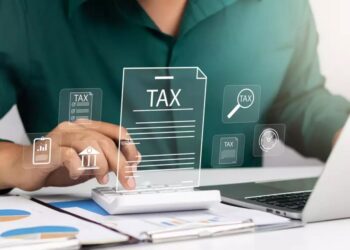 Ελεύθεροι επαγγελματίες: Πώς θα υπολογιστεί το τεκμαρτό εισόδημα το 2025 βάσει των ΚΑΔ