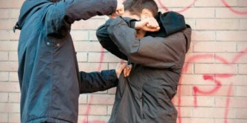 Άγριο επεισόδιο στο κέντρο του Ηρακλείου: Δύο τραυματίες μετά από συμπλοκή