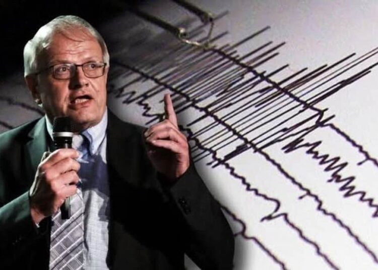 Παραιτήθηκε ο Άκης Τσελέντης από την Εθνική Επιτροπή Εκτίμησης Σεισμικού Κινδύνου