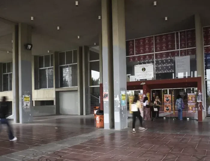 Φοιτητής κρεμασμένος σε δέντρο στην Πανεπιστημιούπολη – Τον βρήκε ο φύλακας