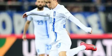 Κωνσταντίνος Καρέτσας: Το φοβερό ντεμπούτο του 17χρονου στο Ελλάδα – Σκωτία