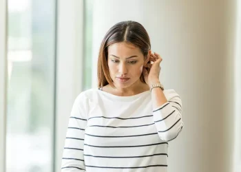 7 μικρές συνήθειες που κάνουν τους ανθρώπους να σε αντιπαθούν σύμφωνα με τους ειδικούς