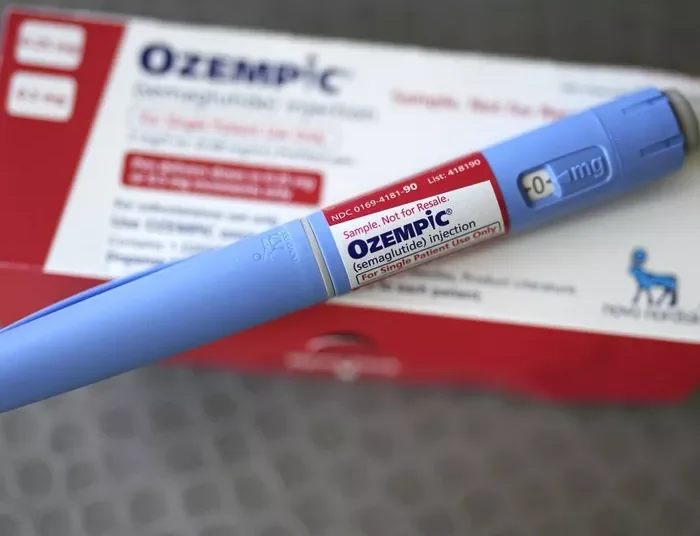 Μπορεί μια δίαιτα να έχει το ίδιο αποτέλεσμα με το Ozempic; Πώς θα χάσεις βάρος χωρίς φάρμακα
