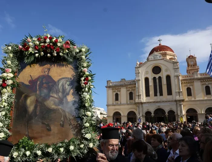 Με ευλάβεια και κατάνυξη το Ηράκλειο τίμησε και φέτος τον Πολιούχο και Προστάτη του Άγιο Μηνά.