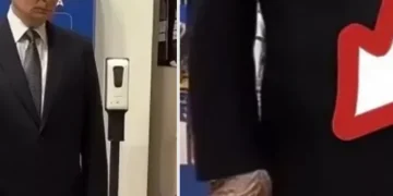 Ανησυχία για τον Πούτιν: Η εμφάνιση του με πρησμένο χέρι πυροδότησε νέες υποψίες για την υγεία του [βίντεο]