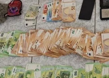 17χρονος μαθητής «κούριερ» ναρκωτικών – Συλλήψεις και για τους γονείς του​