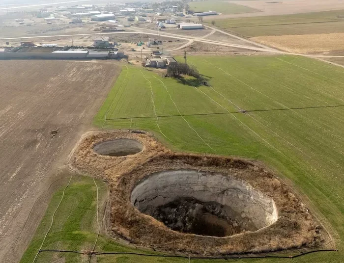 Τι είναι αυτές οι γιγάντιες τρύπες που εμφανίστηκαν ξαφνικά στην Τουρκία;
