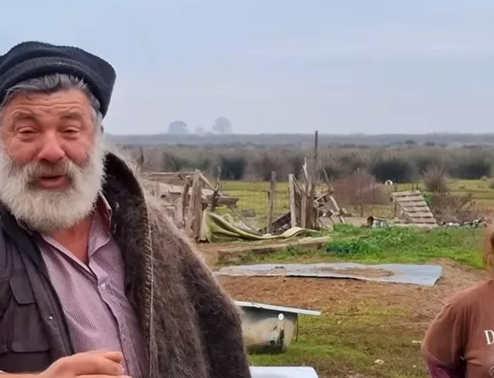 «Δεν θέλω άλλα πρόβατα, θέλω τα δικά μου»: Συγκλονίζει ο κτηνοτρόφος που χάνει το κοπάδι του λόγω ευλογιάς