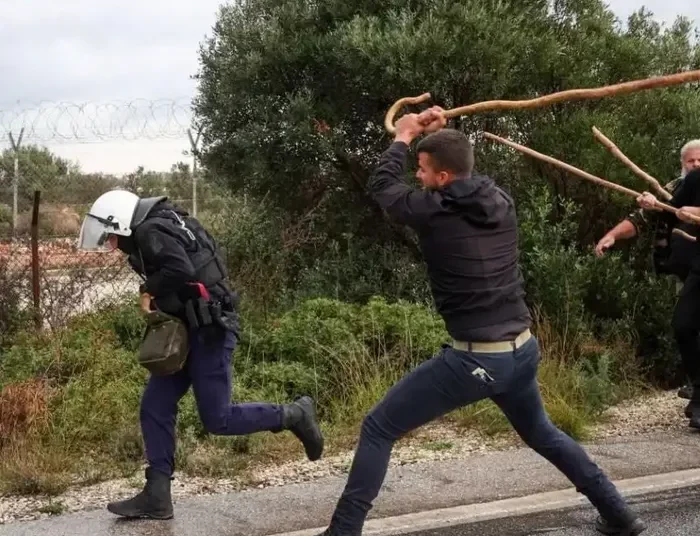 Ταυτοποιήθηκαν όσοι συμμετείχαν στα επεισόδια σε Ηράκλειο και Χανιά – Αντιμετωπίζουν βαριές κατηγορίες