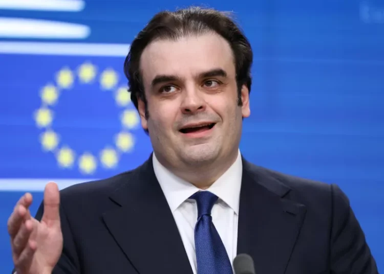 Politico: Από το Grexit στην προεδρία του Eurogroup: Η ιστορία της ελληνικής ανάκαμψης