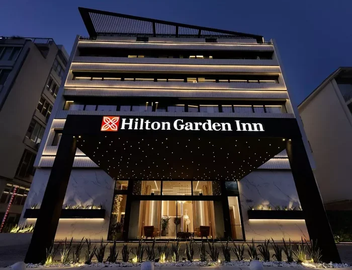Εξαγορά του Hilton Garden Inn Athens Syggrou – Στρατηγική κίνηση της Μαρίτας Καράτζη