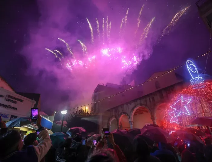 Το Ηράκλειο υποδέχθηκε το 2026 με γιορτινή διάθεση