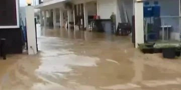 Λάρισα: «Βιβλική» καταστροφή από την κακοκαιρία – Εικόνες που σοκάρουν