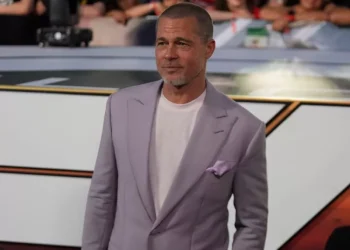 Ο Μπραντ Πιτ στην Ελλάδα – Η άφιξη και η πρώτη βόλτα