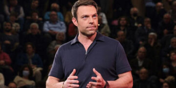 Δύσκολες ώρες για τον Κασσελάκη