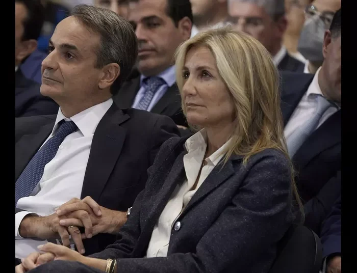 Χειρουργήθηκε στο ΚΑΤ η Μαρέβα Γκραμπόφσκι-Μητσοτάκη μετά από ατύχημα