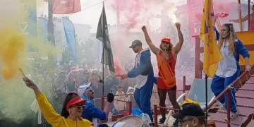 Κέφι και ξεφάντωμα στο ρεθεμνιώτικο καρναβάλι – Στη 1 το μεσημέρι ξεκινά η Μεγάλη παρέλαση