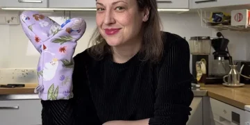 Αΐνο Μαυριγιαννάκη: Στο Ελσίνκι, μια σεφ φέρνει την Κρήτη στο τραπέζι