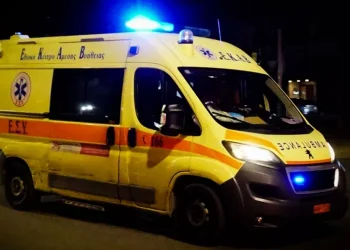 Τροχαίο ατύχημα στη Θεσσαλονίκη – ΙΧ ανετράπη στο κέντρο της πόλης