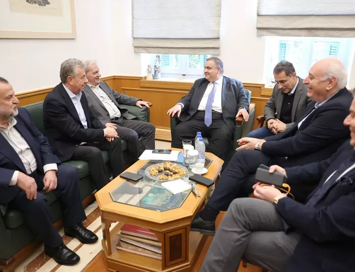 Συνάντηση Περιφερειάρχη Κρήτης και Δημάρχων με τον Υφυπουργό Εσωτερικών Βασίλη Σπανάκη