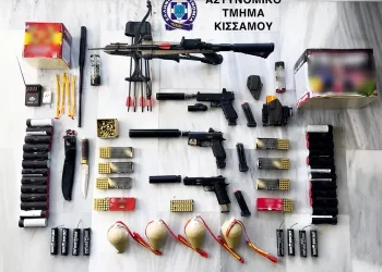 Συνελήφθησαν 2 άτομα για παραβάσεις Νομοθεσίας περί όπλων και πυροτεχνημάτων