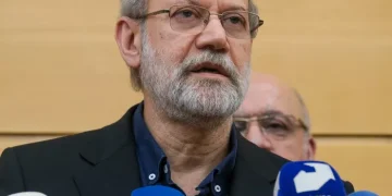 Θρίλερ με τον Αλί Λαριτζανί: «Τον σκοτώσαμε» λέει το Ισραήλ – Διαψεύδει το Ιράν