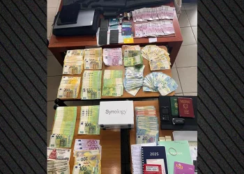 Έστησαν «βιομηχανία» εμπορίας ανθρώπων στην Κρήτη: Πώς παγίδευαν αλλοδαπούς, τους κρατούσαν τα διαβατήρια και τους μετέτρεπαν σε ομήρους