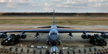 Βιντεο: Απογείωση του B-52 Stratofortress