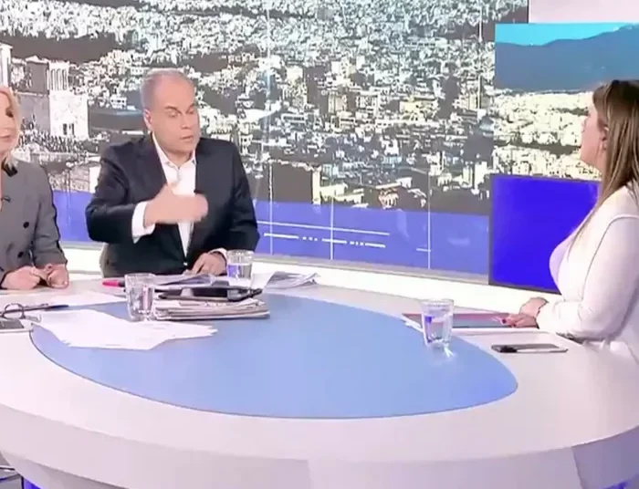 Χαμός με Κωνσταντοπούλου-Στραβελάκη: «Μου κάνετε χάρη; Είναι τσιφλίκι σας εδώ;» -«Είμαι 40 χρόνια δημοσιογράφος, να ανακαλέσετε»