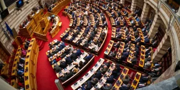 Φούσκωμα: Πως το αντιμετωπίζεις με Διατροφή; [Πλήρης Οδηγός]