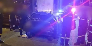 Νταλίκα έπεσε σε ΙΧ στην Ιονία Οδό – Ένας νεκρός και μία τραυματίας που ήταν στο αυτοκίνητο