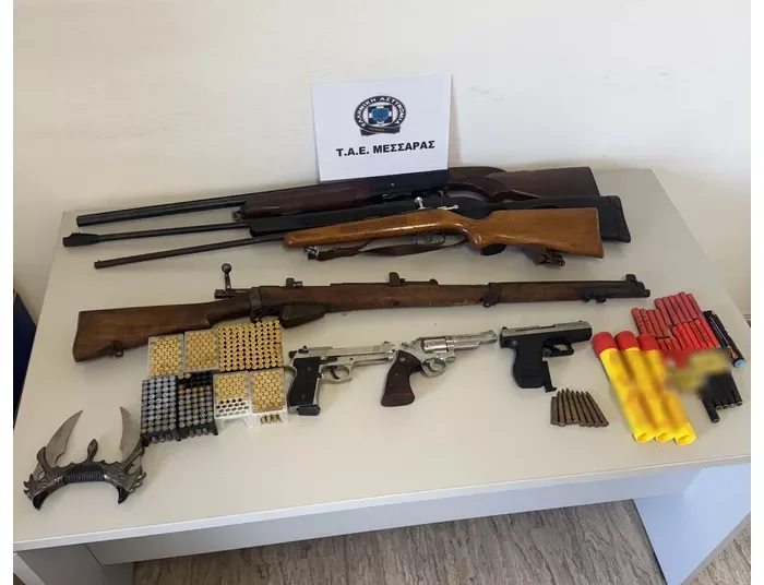 Ηράκλειο: 3 συλλήψεις για όπλα, κροτίδες και φωτοβολίδες