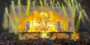 Iron Maiden: «Εκρηκτική» συναυλία στο ΟΑΚΑ με πάνω από 50.000 οπαδούς τους να παραληρούν