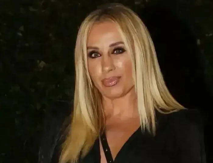 Γωγώ Μαστροκώστα: «Εύχομαι να κάνει ένα θαύμα ο Θεός» λέει η κουμπάρα της