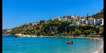 Tροχαίο στην Εθνική – Τούμπαρε όχημα – Video