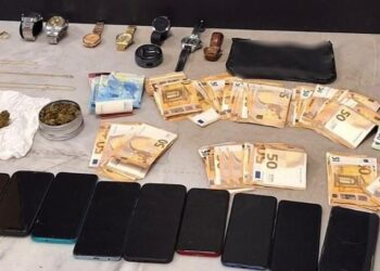 Στη «φάκα» της Αστυνομίας έπεσε σπείρα με λεία 62.000 ευρώ