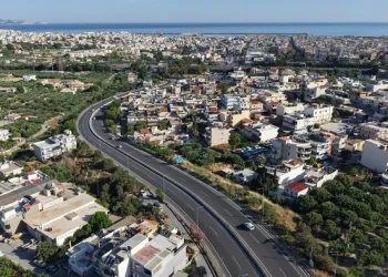 ΤΑ ΕΡΓΑ ΟΔΟΠΟΙΙΑΣ ΚΑΙ ΥΠΟΔΟΜΩΝ ΠΟΥ ΑΛΛΑΞΑΝ ΤΗΝ ΚΡΗΤΗ