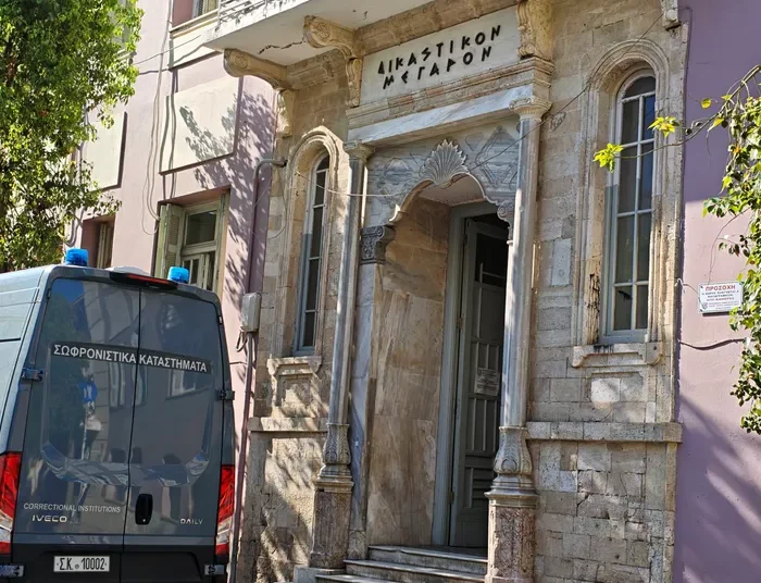 Στη φυλακή η 21χρονη για τα 19 κιλά κάνναβης στο Αεροδρόμιο Ηρακλείου