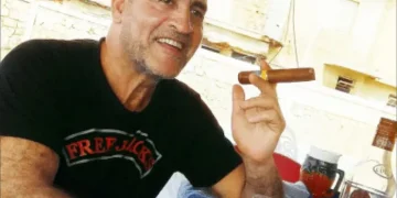 Στο «φως» τα αρχεία του σκανδάλου Επστάιν: Ο απαγχονισμένος Γάλλος ατζέντης μοντέλων και οι 2.000 αναφορές