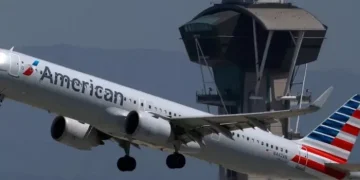Παραλίγο σύγκρουση αεροπλάνων της American Airways: Πετούσαν με τον ίδιο αριθμό πτήσης