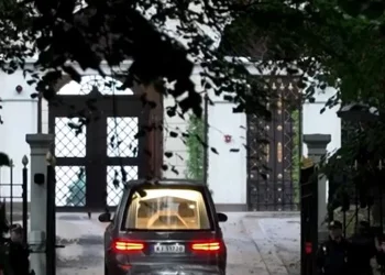 Νορβηγία: Πέθανε η πριγκίπισσα Άστριντ – Δύο ημέρες μετά την κηδεία του αδελφού της, βασιλιά Χάραλντ Ε’