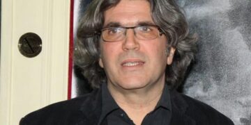 Έφυγε από τη ζωή ο παραγωγός Θάνος Λαμπρόπουλος