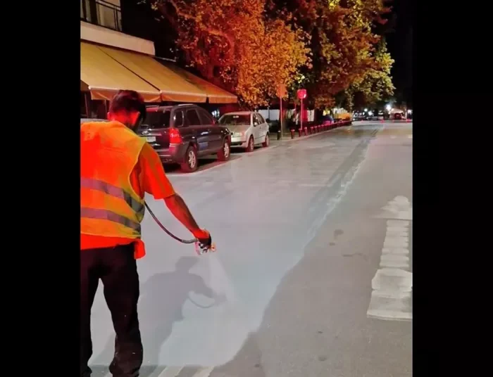 Τέλος η μαύρη άσφαλτος σε πόλη της Ελλάδας -Γιατί την βάφουν άσπρη