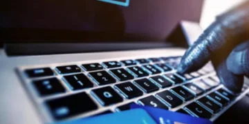 Επιτήδειοι υφάρπαξαν μεγάλα ποσά από δήμο και Περιφέρεια της Κρήτης με ηλεκτρονική απάτη