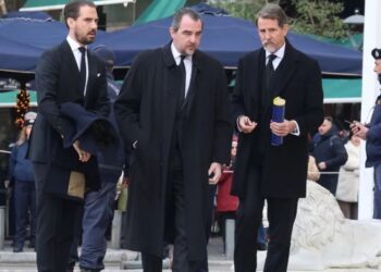 Το «πολύπτυχο» χαρτοφυλάκιο των Ντε Γκρες – Πώς Παύλος, Νικόλαος και Φίλιππος δραστηριοποιούνται σε Ευρώπη, Αμερική και Αφρική