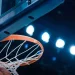 Τη βρήκε αρκουδάκι δύο μόλις κιλών, χωρίς τη μαμά της – Την υιοθέτησε και τώρα είναι αχώριστοι